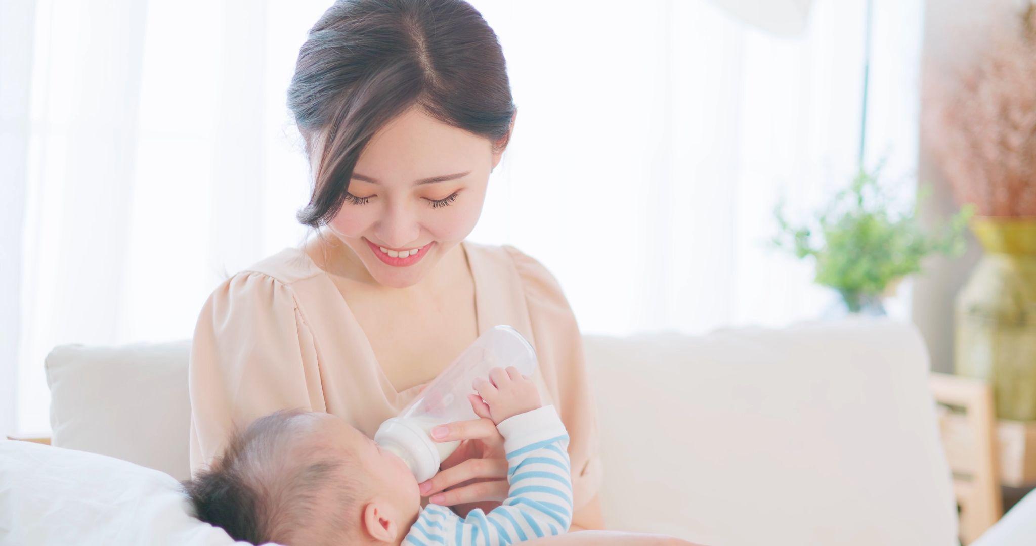 Chọn top sữa vị nhạt giống sữa mẹ